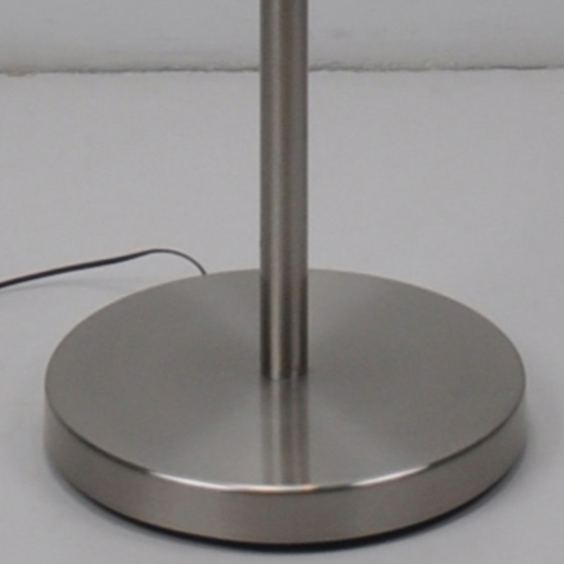 높은 루멘을 가진 LED 플로어 램프
